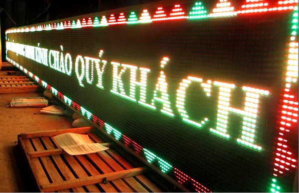 Kinh Nghiệm Làm Bảng Hiệu LED Ngoài Trời