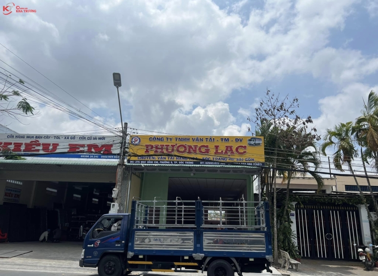 Biển hiệu quảng cáo cho công ty vận tải Phương Lạc
