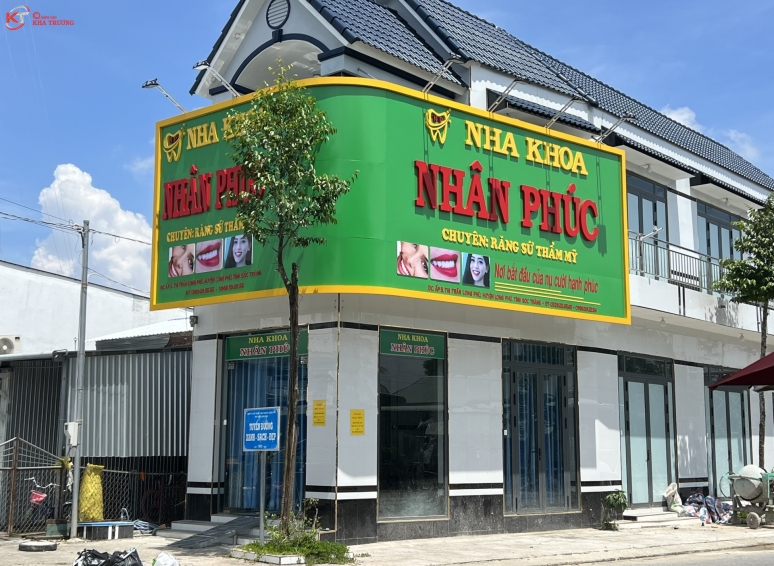 Biển hiệu Alu chữ nổi - Nha khoa Nhân Phúc