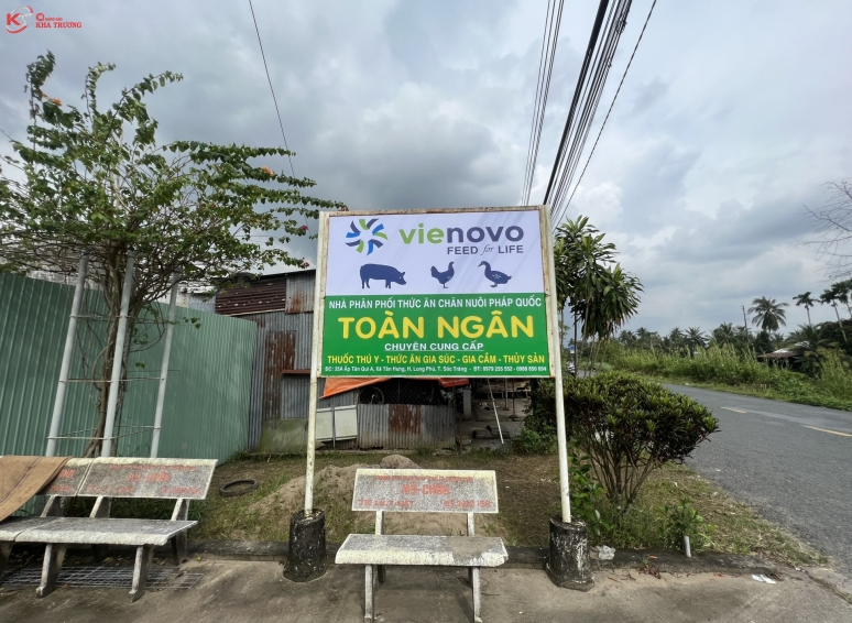 Bảng hiệu bạt in UV - NPP thức ăn Toàn Ngân