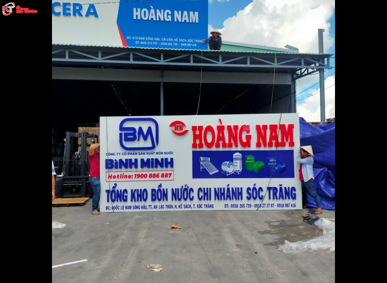 Bảng hiệu quảng cáo chữ nổi Cửa hàng Hoàng Nam