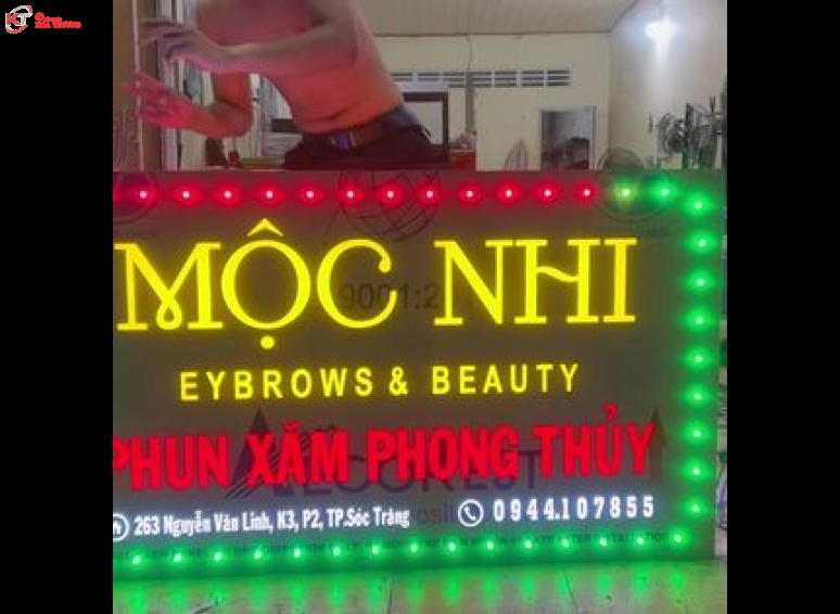 Bảng hiệu đèn LED cửa hàng phun xăm thẩm mỹ MỘC NHI