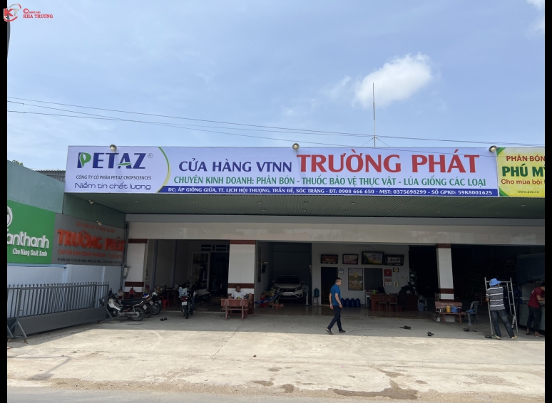 Bảng hiệu bạt in UV - Trường Phát