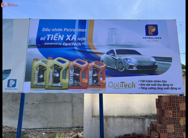 Bảng hiệu bạt in UV - Tiến Xa